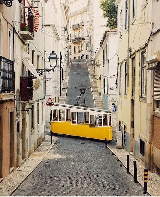 Amalia Studio Apartment Lisboa 0*,  Portugal